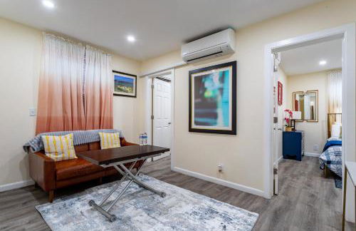 Luxe Retreat 2 Bedroom Hideaway Minutes from NYC - Foto 19