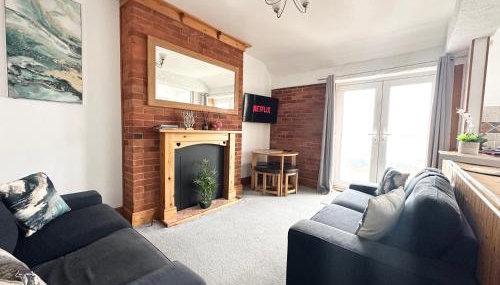 Coastline Retreats - Underwater Apartment - 2 minutes from the beach -Netflix - Foto 2