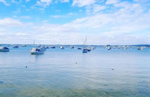 Lilliput Hideaway 5 mins from Sandbanks Beach - Photo 27