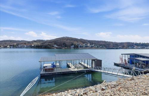 Modern Lakefront Escape | The Twelve - Foto 55