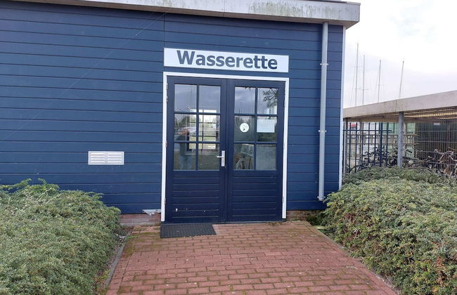 Luxury Houseboat in Volendam Marina - Foto 28