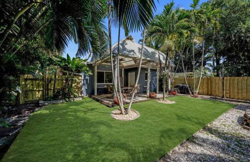 Peacock Villa 2 by Dream Vacation - Foto 42