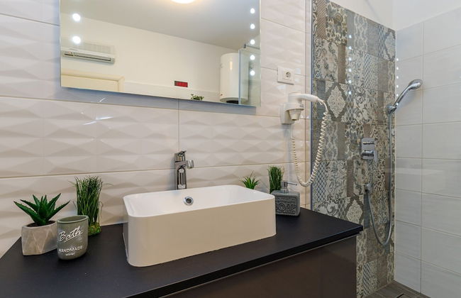 Beachfront Escape in Rovinj - Foto 50