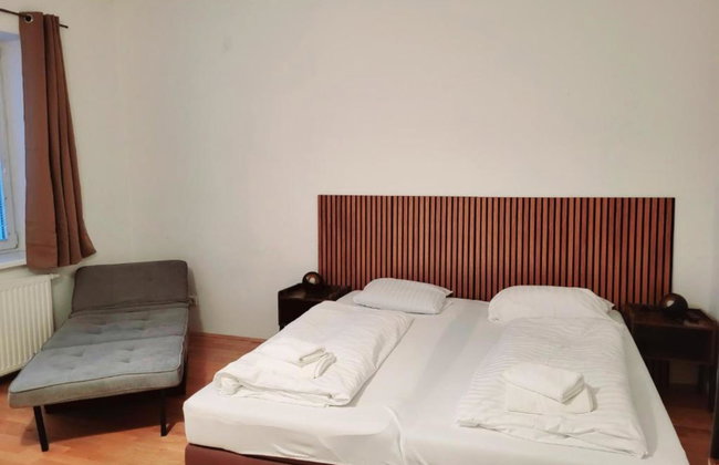 Real Living Apartments Vienna - Floridsdorfer - Photo 4