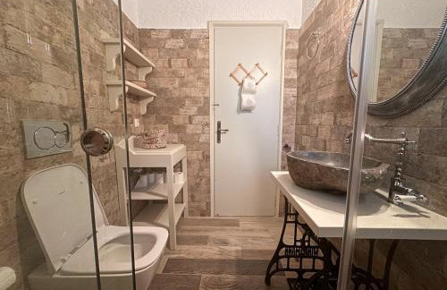 Casa Calma Country Villa Escape with Private Pool - Photo 15