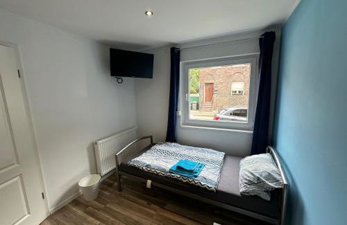 Ganzes Monteurhaus mit 4 Schlafzimmern für bis zu 8 Gäste - Foto 11