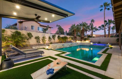Backyard Bliss - Firepit Putt Play Pool & Spa - Foto 1