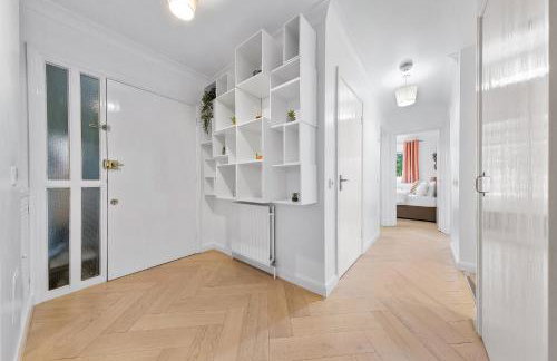 Azalea Apartment Home comforts by the river - Foto 31