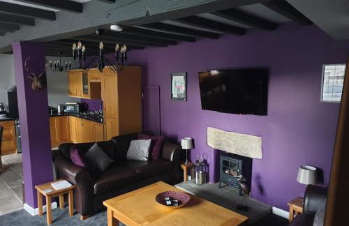 Lovely 4 bed House Sleeping 8 Near Ashbourne - Foto 27