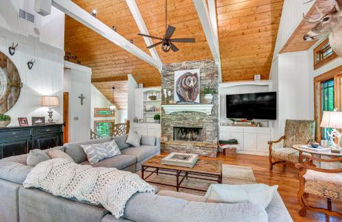 Luxe Trillium Home with Fire Pit, 5 Mi to Cashiers - Foto 6