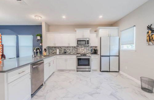 Modern 4 BR Near Downtown, Zoo - Foto 18