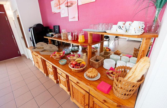 8-guests Holiday Home in Cassen - Photo 9