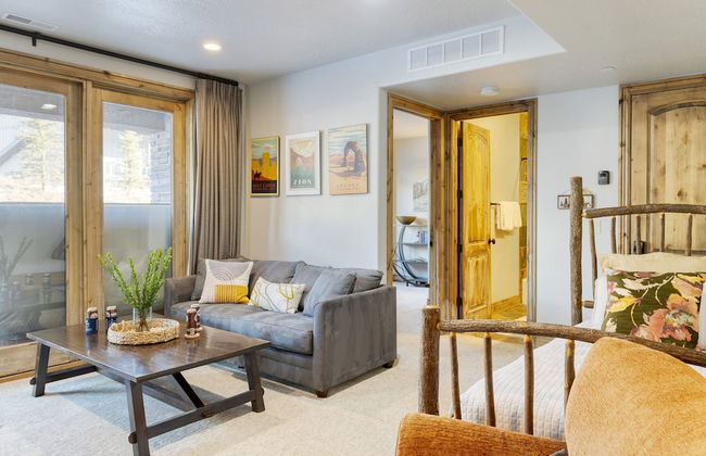 Blue Skies Lakeside Family-friendly Getaway w Hot Tub BBQ - Foto 13