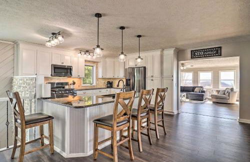 Near Hiking Trails Luxe Canton Getaway with Grill - Foto 5