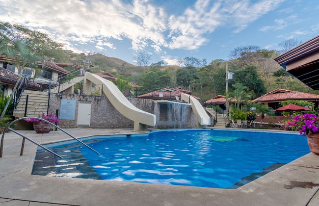 Villas Hermosa Heights - Photo 26