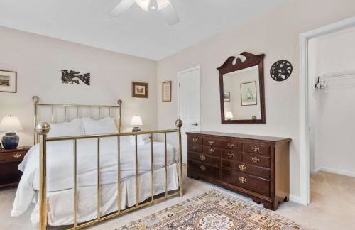 Classy Old Town Getaway 3-BR in Perfect Location - Foto 5