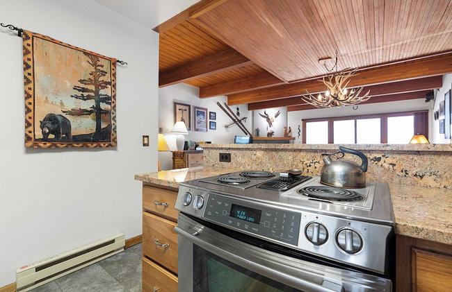 Riverside Condos B101 by Avantstay Condo Close To Downtown, Town Park & Ski Lift #8 - Foto 12