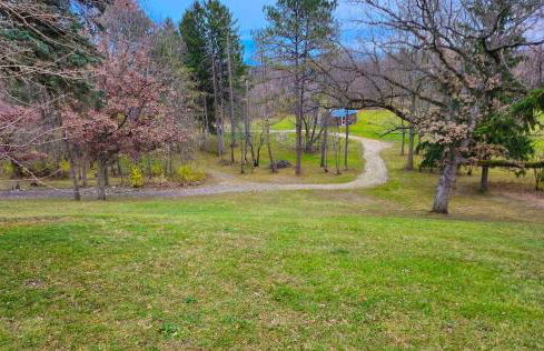 Secluded Luxury Retreat: 15 Acres, Views, Hot Tub - Foto 40