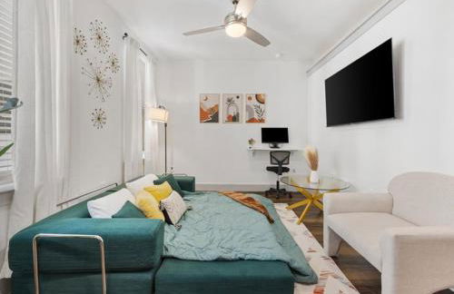 Peaceful Hideaway with Pool, Gym & EV charger - Foto 27