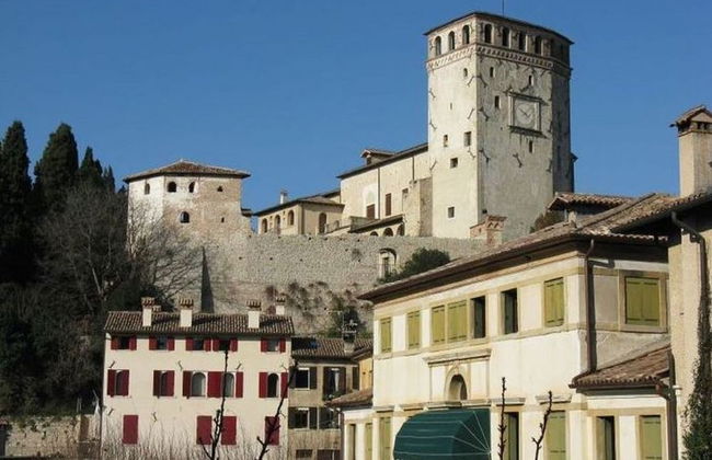 Modern Farmhouse in Pagnano Italy Near Forest - Photo 42