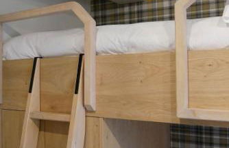 Arties Lodge - Photo 10