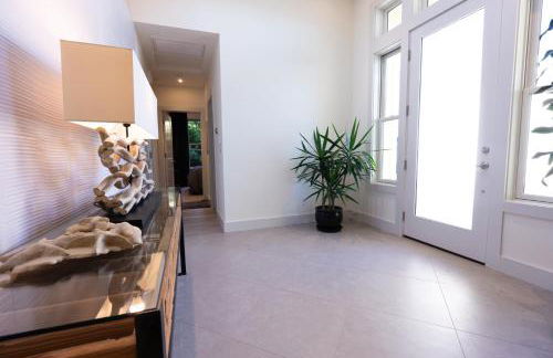 High Tide Haven - Hot Tub Harbor Views - Foto 19