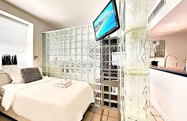 Beachfront 4 Room Ocean Drive Deluxe Suite - Foto 10