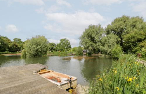 The Shepherds Hut at Bridge Lake Farm & Fishery - Foto 17