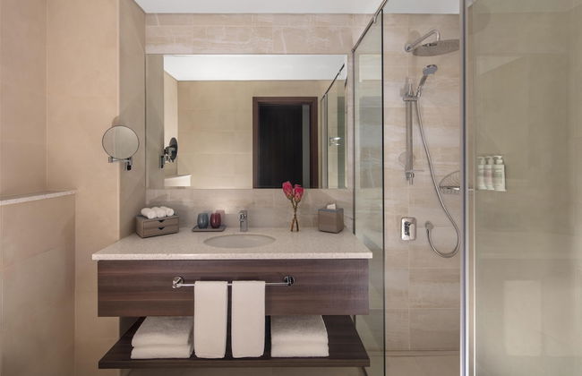 Avani+ Palm View Dubai Hotel & Suites - Photo 42