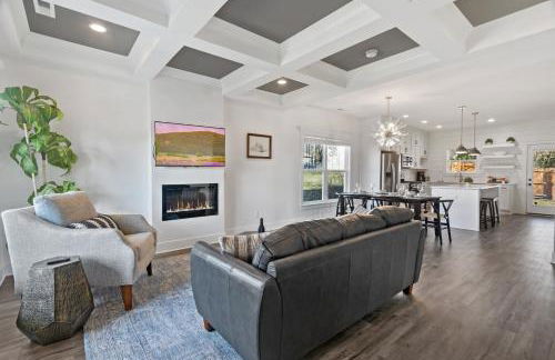 Newly renovated home near Derby - Foto 1