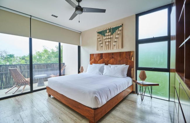 Luxury Penthouse in Aldea Zama, private pool and rooftop, 24 7 security in a gated community - Photo 2