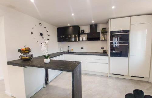 Luxury two-bedroom apartment by the sea U KaLu - Photo 39