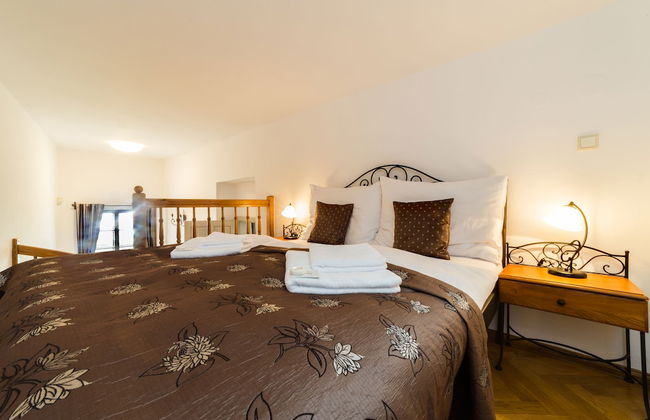 Vila Krumlov - Foto 52