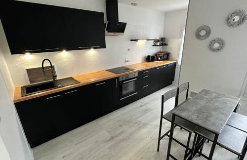 Gîte 10 pers. avec jardin à 200m des commerces, proche Loire et forêt d'Orléans - FR-1-590-281 - Photo 10