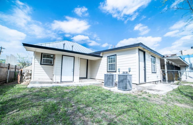 Fascinating 1BR 1 BA Near Festive DT and Riverwalk - Foto 10