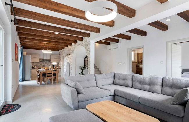 Quaint Holiday Home near Buzet with Terrace - Foto 19