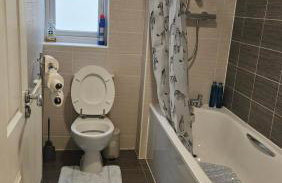 Immaculate 3 bedroom property. - Foto 5