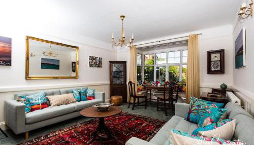 Beachside period family home. 5 BR spacious, comfortable. - Foto 4