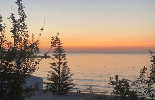 Inviting 1-bed Apartment in Ksar Sghir - Photo 7