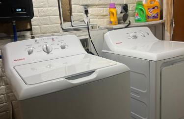 Modern Glass City Home - Foto 23