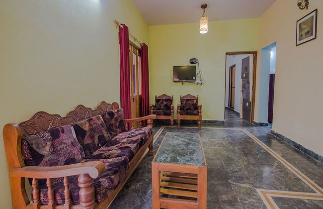 OYO 14181 Home Garden View Studio Morjim Beach - Foto 17