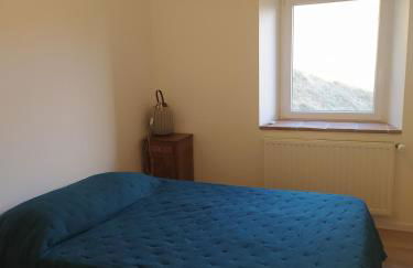 Gîte cosy, rando, vélo, au coeur de la nature, Cozy cottage, quiet nature, bike hiking - Foto 12