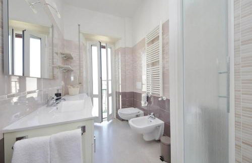 Ostiense station penthouse - Photo 20