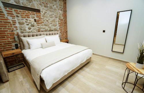 MONOPATI HOUSE - Photo 12