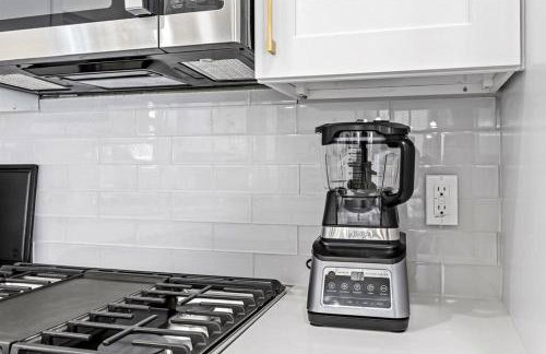 Galveston Retreat-Walk to Beach, Dog-Friendly Yard - Foto 59