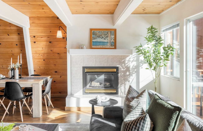 Chickaree & Chickadee Buyout by Avantstay 2 Sister Cabins - Photo 7