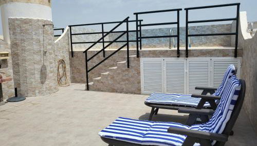 Ático dúplex con piscina privada y vistas al mar en Paraíso de Vera! - Foto 2, sunbed