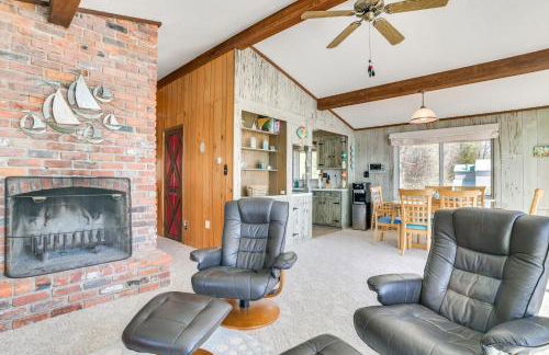 Private Beach Waterfront Home on Lake Huron! - Foto 5