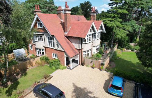 Treeside Place l Seaside Escapes Short Lets & Serviced Accommodation - Foto 38