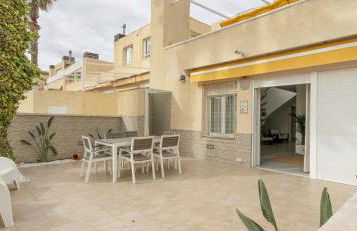 Seafront House,Sea Views,Pool and BBQ, Airport 10 mns - Photo 43